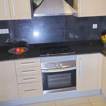 Nexthome Center & Pool Appartement *